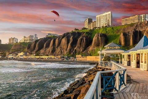Lima Highlights Full Day Tour : Pachacamac,Catacombs and Miraflores