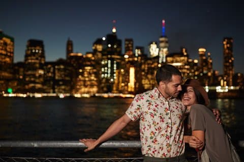 ICONIC New York City Skyline Night Tour: Dumbo & Long Island City