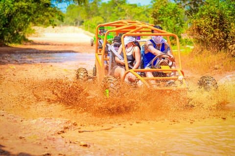 Exklusive Tour in Punta Cana mit ATV und Buggy