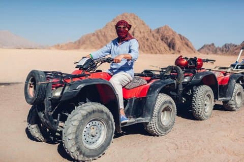 Hurghada - Jeep Super Safari, VTT, Buggy & Camel Promenade avec dîner