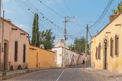 Hidden Guanajuato : Geisterstädte, Rock Art und Sierra Gorda Gipfel
