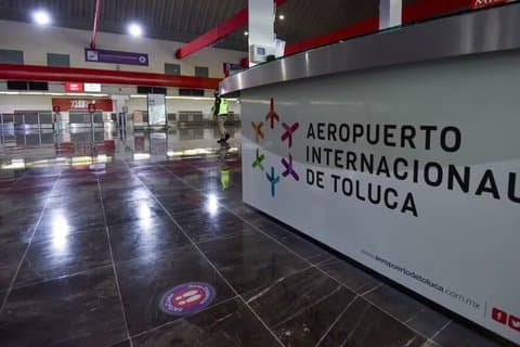 Transfer zum internationalen Flughafen Adolfo López Mateos (TLC)