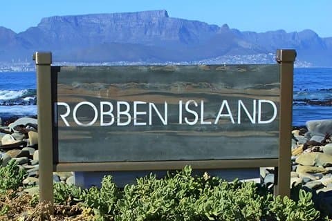 Restauranter i nærheten av Robben Island, Table Mountain & City Tour