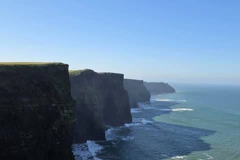 Tour privato di 2 giorni Scogliere di Moher e Abbazia di Kylemore da Galway