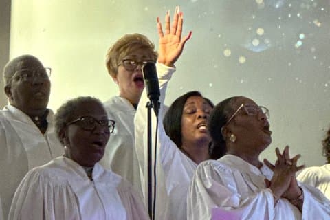 Messe Gospel et Tour à Pied de Harlem en Français en petit Groupe