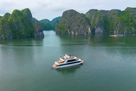 Lan Ha Bay Sunset Tour vanuit Cat Ba – Luxecruise D’Charme
