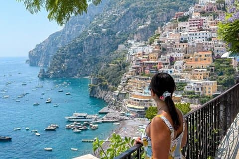 Delte Amalfikysten med minivan 8 personer Land Tour fra Sorrento