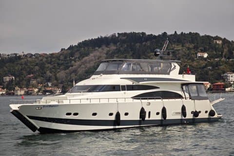 Privat Bosphorus lunsj cruise på en luksuriøs yacht