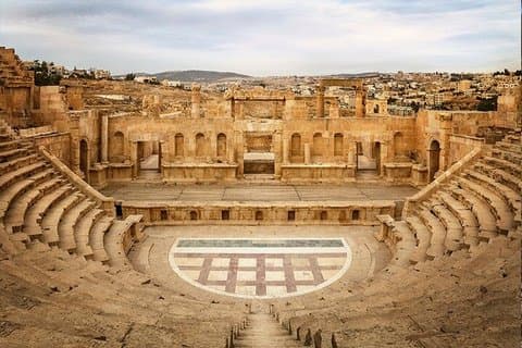 Private Full Day Tour to Jerash and Dead Sea from Amman