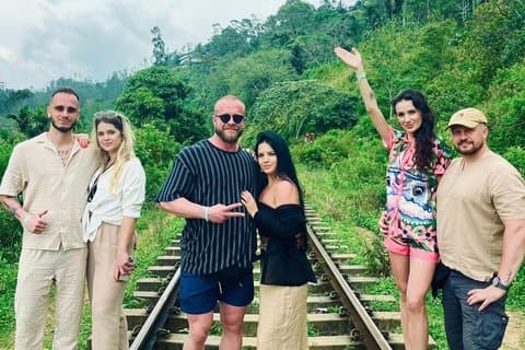 7 Day Sri Lanka Private Tour with 4 Star Accommodation and Safari