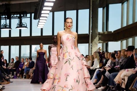 NYC Fashion Week VIP Show med Hotel Stay, Broadway og mer