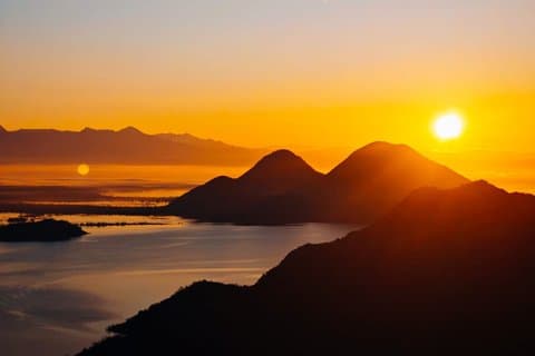 Skadar Lake Sunrise and Viewpoint Hike Trilhas Escondidas Pequeno Grupo