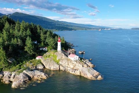 Hoteller i nærheden af West Vancouver Lighthouse Cruise Premium