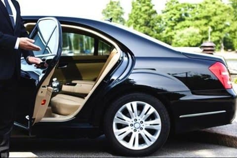 Private Transfer: Kansai Airport (KIX) to Osaka City
