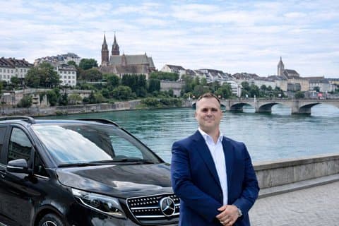 Private Day Trip from Basel to Lucerne and Interlaken