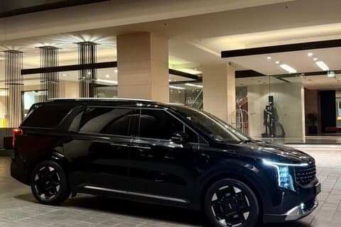 Melbourne to The Twelve Apostles Private Tour by Luxury Car