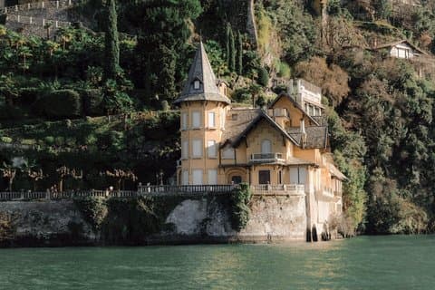 Expérience classique sur le lac : excursion en bateau partagée jusqu'à Bellagio