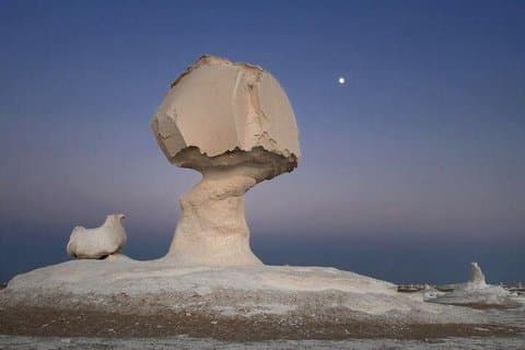 Desierto Blanco y Negro – 2 Días / 1 Noche con camping Tour Privado