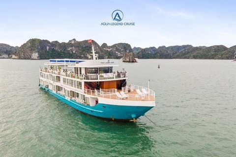2 dagar Ha Long & Lan Ha Bay på 5 * Kryssning med balkong stuga
