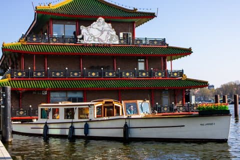 Amsterdam Boat Tour & Canal Cruise på russisk og ukrainsk
