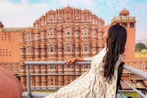 Jaipur Full-Day Guided Tour with Pickup and Drop-off