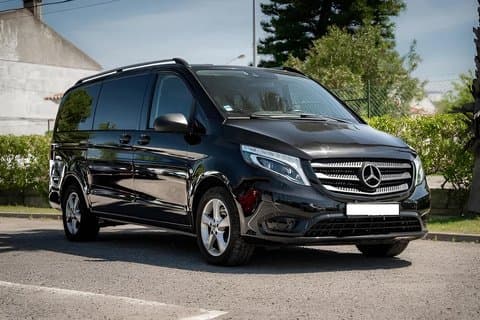 Departure Private Transfer: Paraty to GIG or SDU Airport by Van