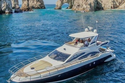 68 piedi. Yacht di lusso Azimut a Cabo San Lucas ALL INCLUSIVE