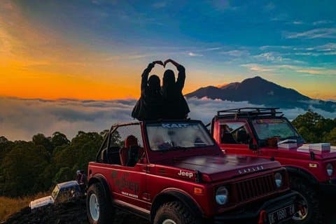 Tour en Jeep y Ubud por Mount Batur Sunrise