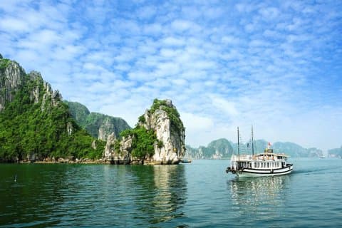 Ha Long Bay Day Tour from Hanoi | 1-Day UNESCO Cruise Experience