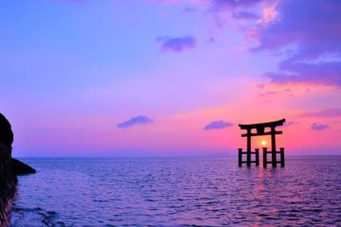 Shiga Day Trip Lake Biwa, Shirahige Shrine, and Chikurin Temple