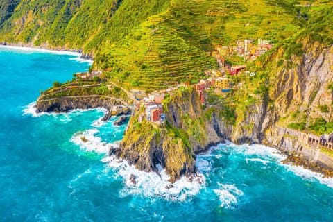 Cinque Terre Tour fra Genova med kystbyer og utsikt