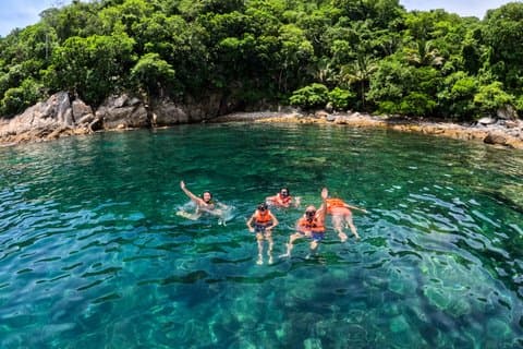 Aventura Local Snorkel en Majahuitas y Día de Relax en la Playa