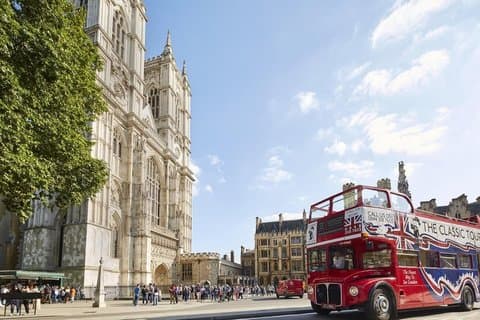 Visite en bus à toit ouvert vintage de Londres avec Live Guide