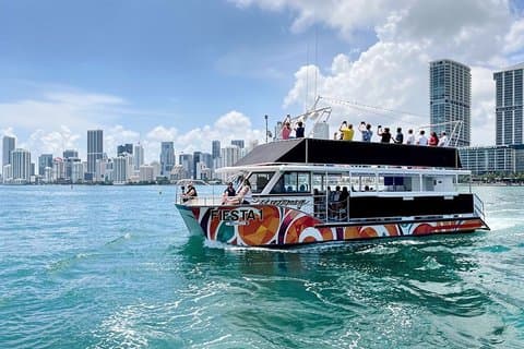 Miami Star Island Boat Tour : vedere le case delle celebrità e lo skyline