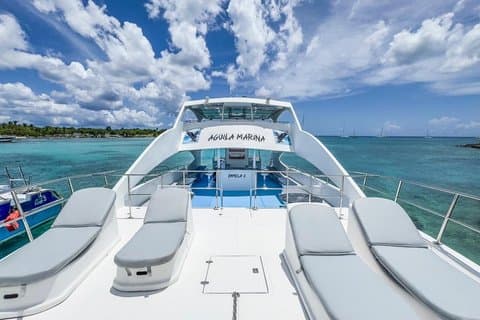Exclusieve privécatamarantour naar Saona Island VIP Service