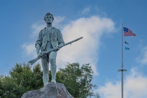 Slaget vid Lexington och Concord (engelska)