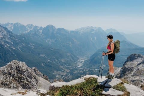 Semi Private: 10 dagers tur i Albania