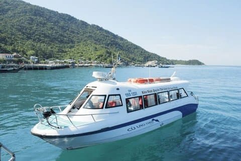 Excursion en groupe sur l'île de Cham : option 2 - Snorkeling spot au récif caché