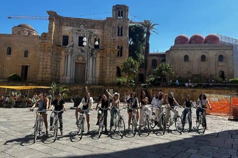 Visite à vélo du centre historique de Palerme avec dégustation