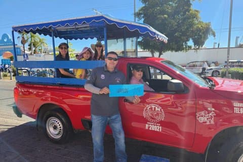 Authentieke Mazatlán City Tour door Red Truck geschiedenis en smaken