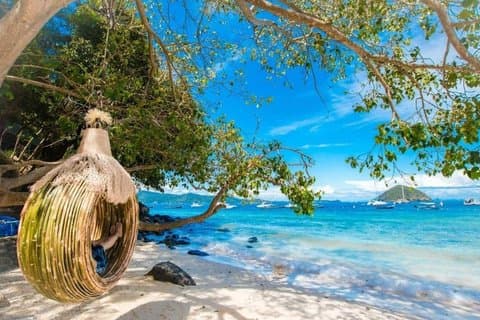 Restauranter i nærheten av Racha Yai Island