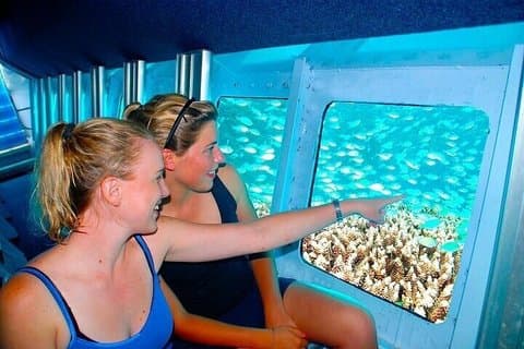 Excursión semisubmarina y de snorkel al alcance del mar de Hurghada
