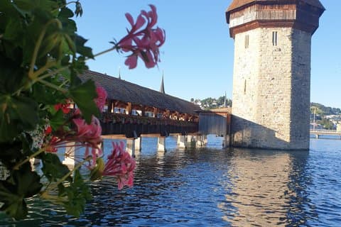 Tur til Lucerne med tog med kabelbane til Stanserhorn-fjellet