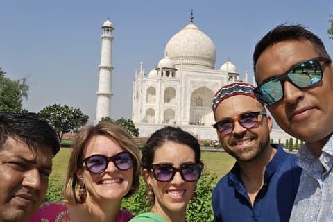 11 timer Taj Mahal, Agra Fort, Baby Taj & Mehtab Bagh på en dag