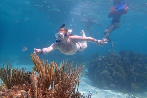 Grand Cayman privat båt snorkling äventyr