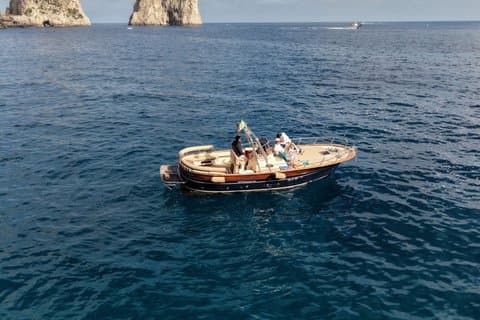 Privat båttur på Capri med aperitiff