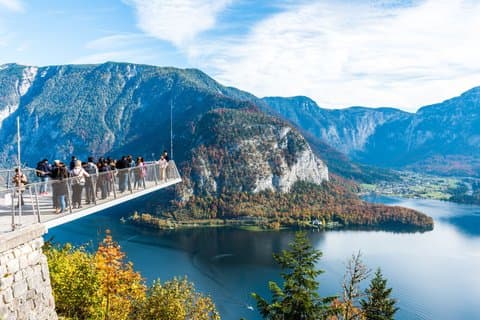 Tour de um dia privado de Hallstatt e Salzburgo a partir de Viena