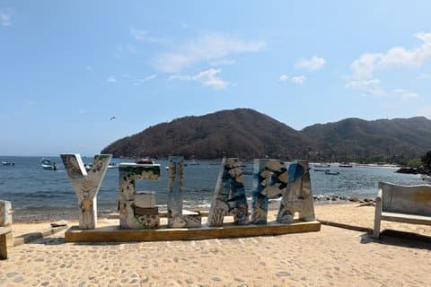 Een voorproefje van Jalisco: een rondleiding door een Raicilla-taverne vanuit Yelapa!