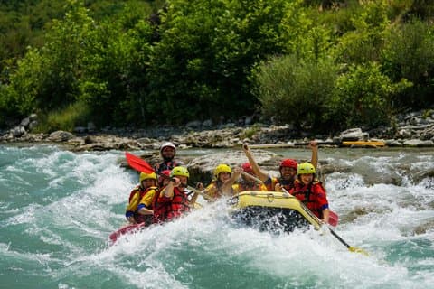 Kutaisi Rioni River Rafting tur med transfer