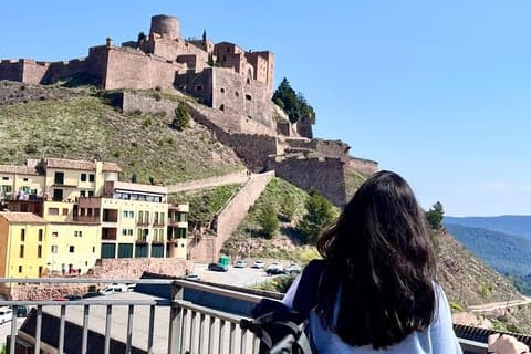 Montserrat, Cardona och Salt Mountain Liten grupptur
